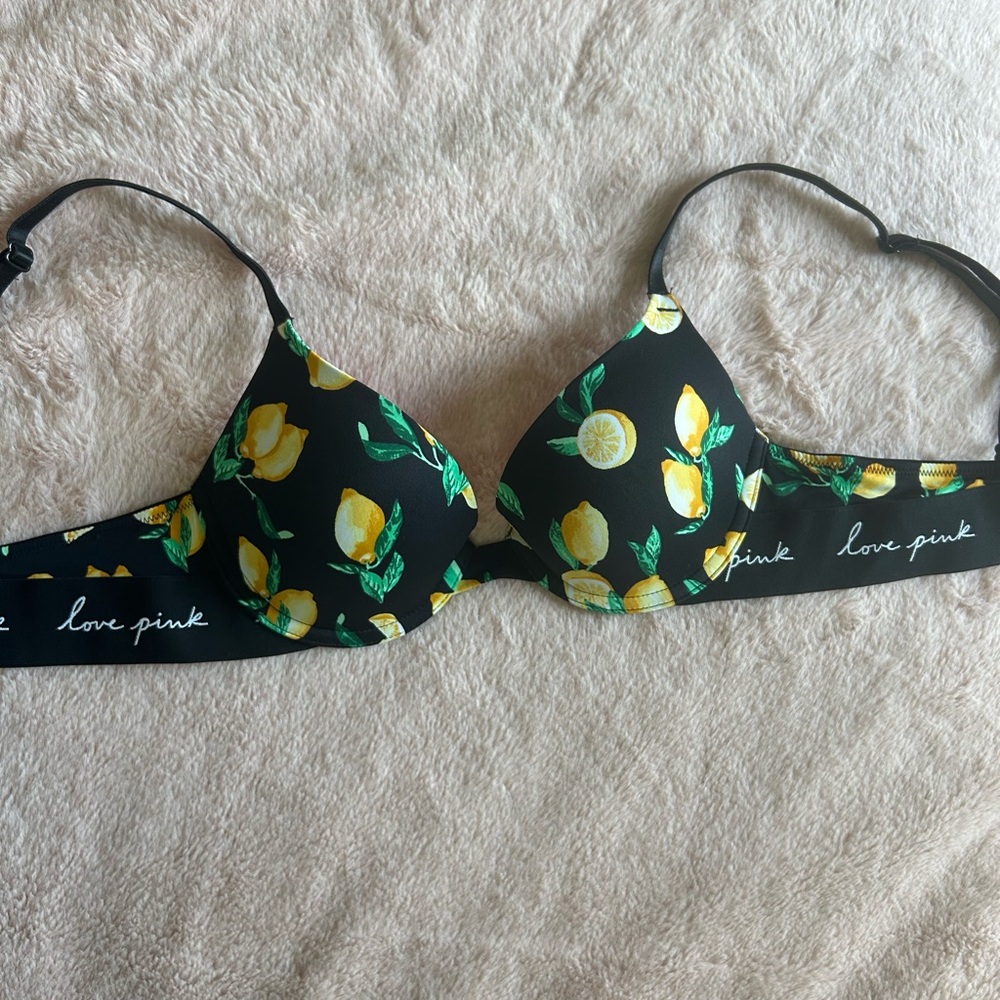 PINK Victoria's Secret Push Up Black Lemon Print Bra, Excellent Condition